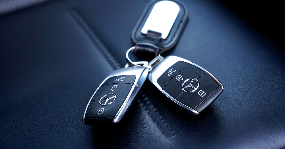 Toyota car key fob — First Locksmiths
