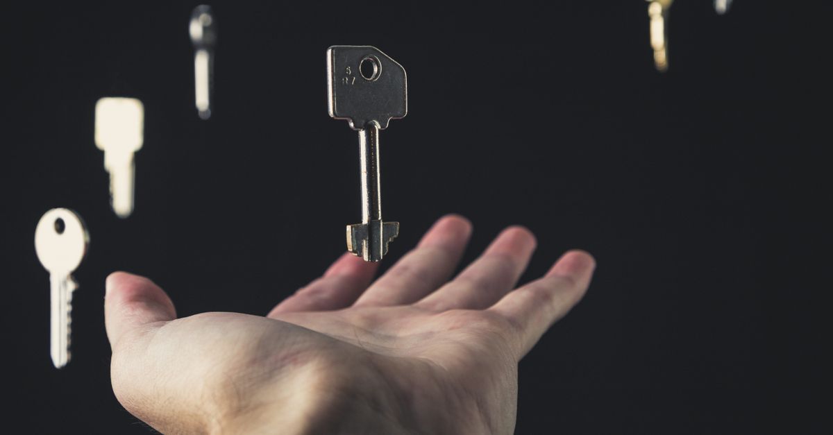 locksmith service technician — First Locksmiths