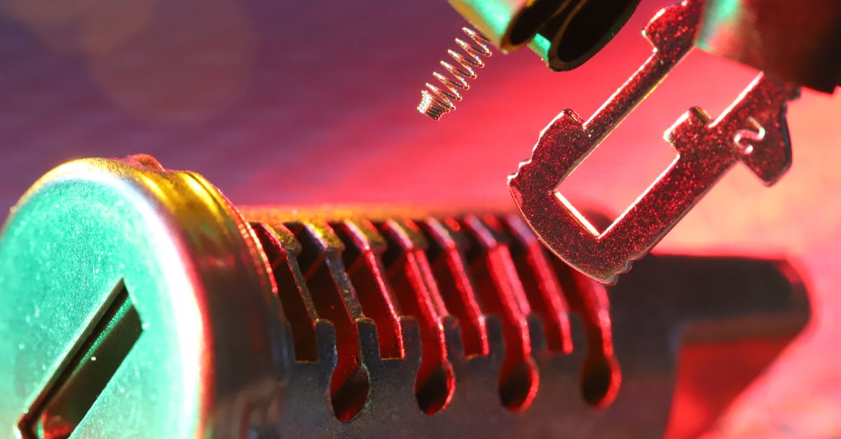How Transponder Key Programming Works and Why It Fails — First Locksmiths